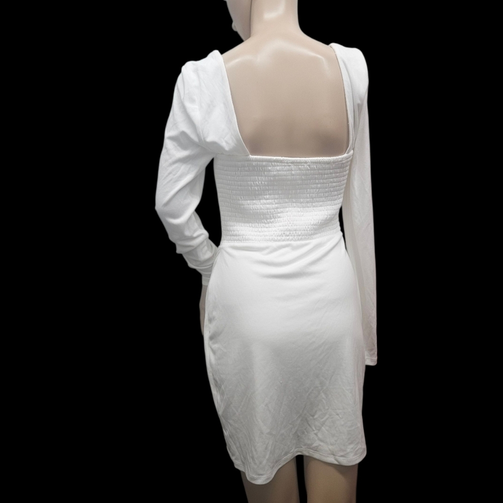 Lovers + Friends Devon Dress in White - Picture 6 of 7